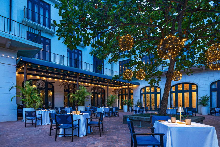 Where Everything Is in Las Catalinas: Your Complete Guide to Life on Foot at Santarena Hotel